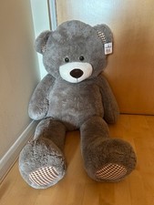 MASSIVE TEDDY BEAR - SUPER