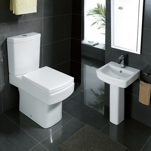 Modern close coupled square - close,