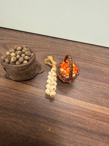 Dolls house vegetable set - set, —