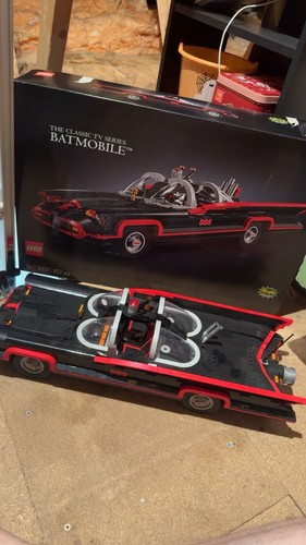 Lego batmobile 76328 batman - lego,