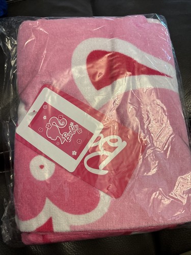 Bright pink barbie towel - pink, bath