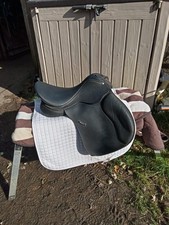 18 inch black Wintec GP Cair