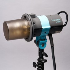 Broncolor Unilite Studio Lighting Flash Head 3200 j