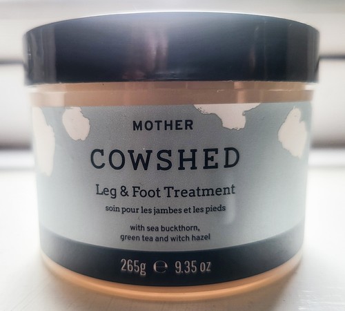Cowshed mother leg - cowshed, foot