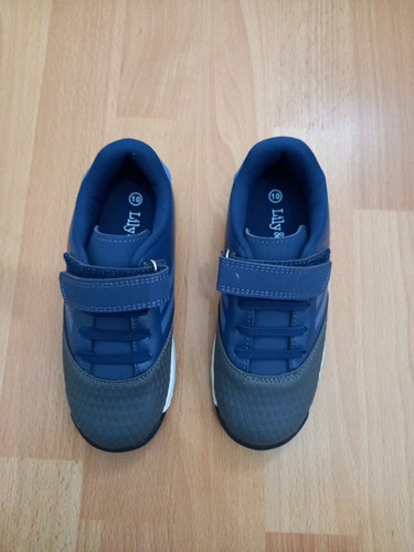 New football shoes size - football, 10