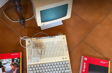 Apple IIc Vintage Computer  Powers On  Apple II
