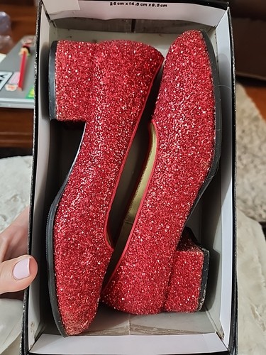 Christmas dorothy red - dorothy,