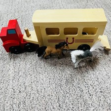 Toy Horse Box And Horses