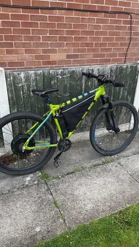 Mountain bike - e,