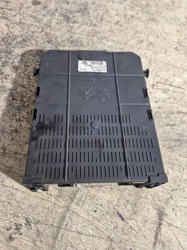 Peugeot 307 fuse box - 3a/c,