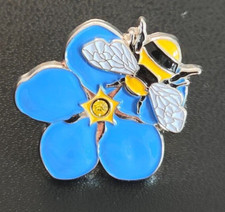 Forget Me Not Lapel Metal Pin Badge Brooch Blue Flower With Bee Remembrance Gift