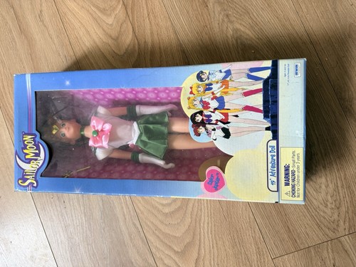 Collectible sailor moon doll - sailor,