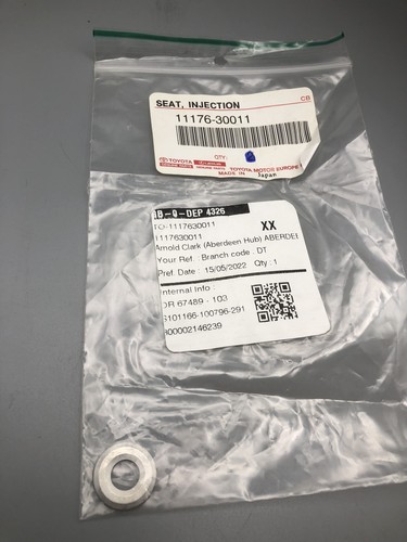 Genuine toyota hilux 15 - genuine, 07-15