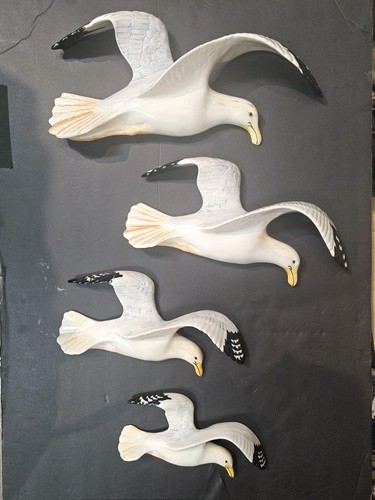 Vintage set beswick - of, 4