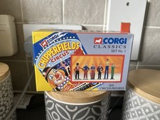 Used Corgi Chipperfields Circus Figures Set 1 Limited Edition 