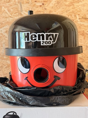 Henry 200 hoover vacuum - 200,