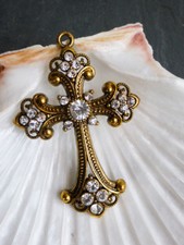 1 x Extra Large Vintage Gold