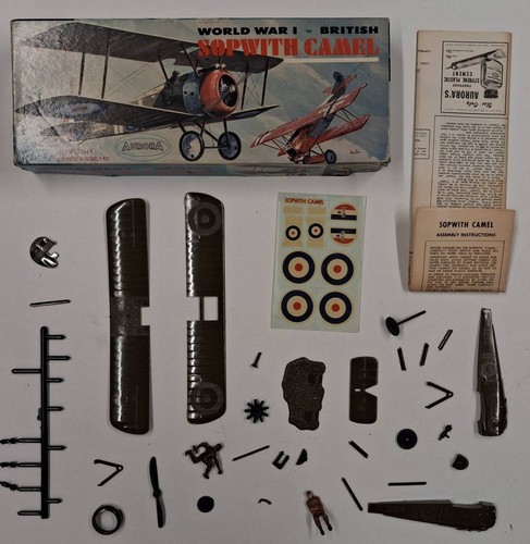 Aurora 102 100 - sopwith, camel