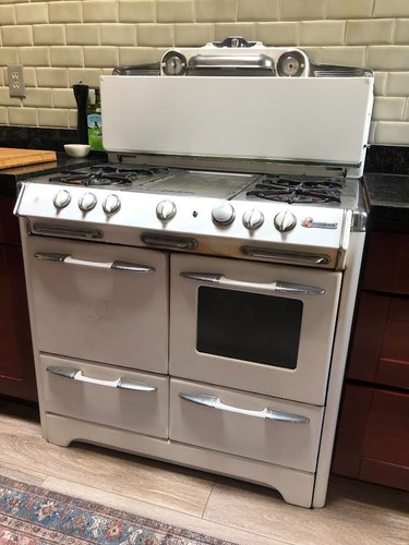 Selling for parts - parts!, white