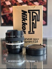 Nikon Fisheye-Nikkor 16mm