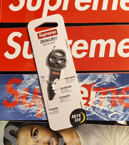 Supreme nite ize - x,