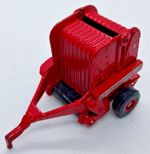 Ertl 2.5” INTERNATIONAL