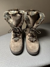 Stuart Weitzman Russell &