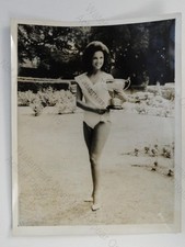 Miss Broadstairs 1965 Rita Romano Beauty Queen Trophy Ilford 1960s VTG Photo