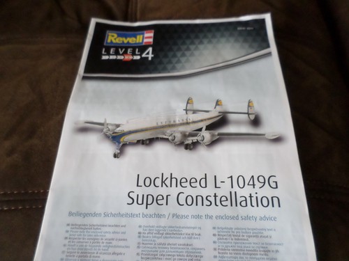 Revell lockheed 1049g super - revell,