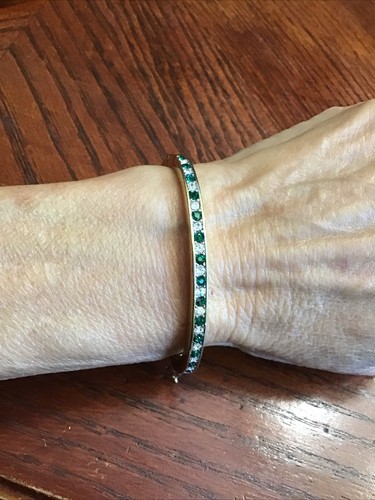 Beautiful signed swarovski - signed,