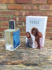 Abercrombie & Fitch Naturally