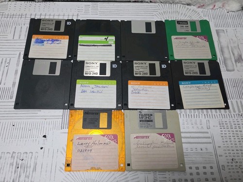 Floppy disk lot of 9 - floppy,