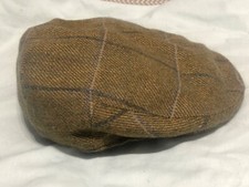 Holland and Holland vintage wool tweed flat cap hat size M (on the S side, 55cm)