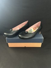 Petasil Emily 3 Girl's Black