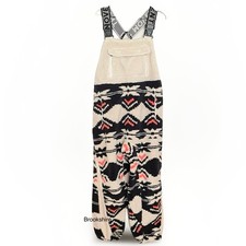 Free People Movement Hit The