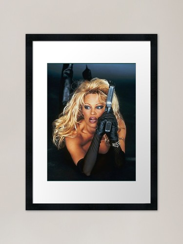 Pamela anderson barb - anderson,