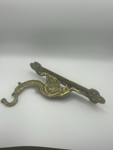 Antique brass hook griffin - -,