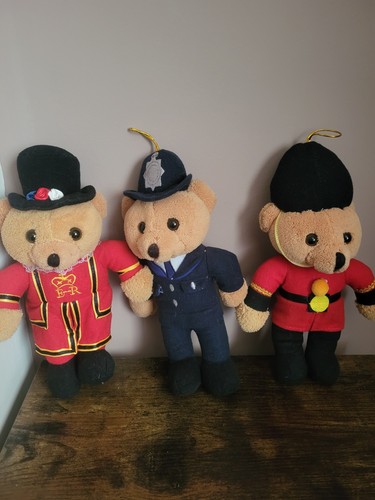 London plush bears - london,