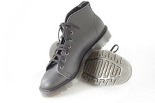 Veganline Monkey Boot, vegan, made in UK, with a soft mid-sole + flexible seams