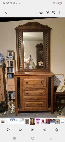 Beautiful heavy wood sideboard - heavy,