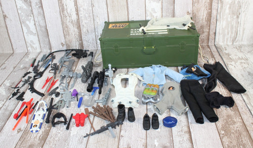 Large action man - large, kit