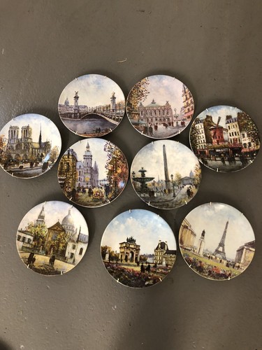 Decorative wall plates - plates, set