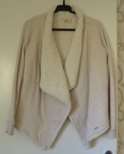 Hollister open front cream and - hollister,