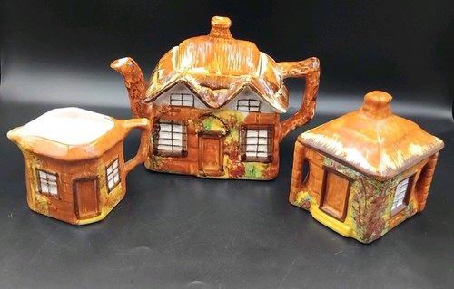 Vintage cottage ware - cottage,