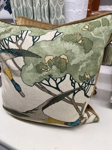 Stunning mulberry home flying - stunning,