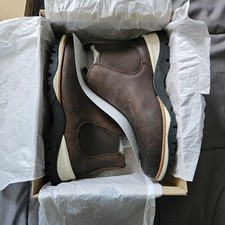 Clarks Topton Chelsea Boots