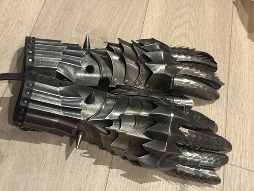 Medieval knight metal armour - medieval,