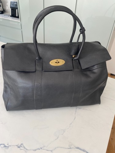 Pre loved very roomy - roomy, black