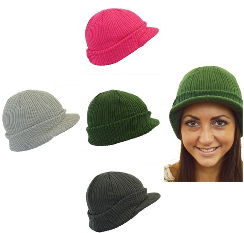 Hat with peak beanie peaked - beanie,