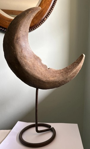 Vintage carved crescent moon - carved,